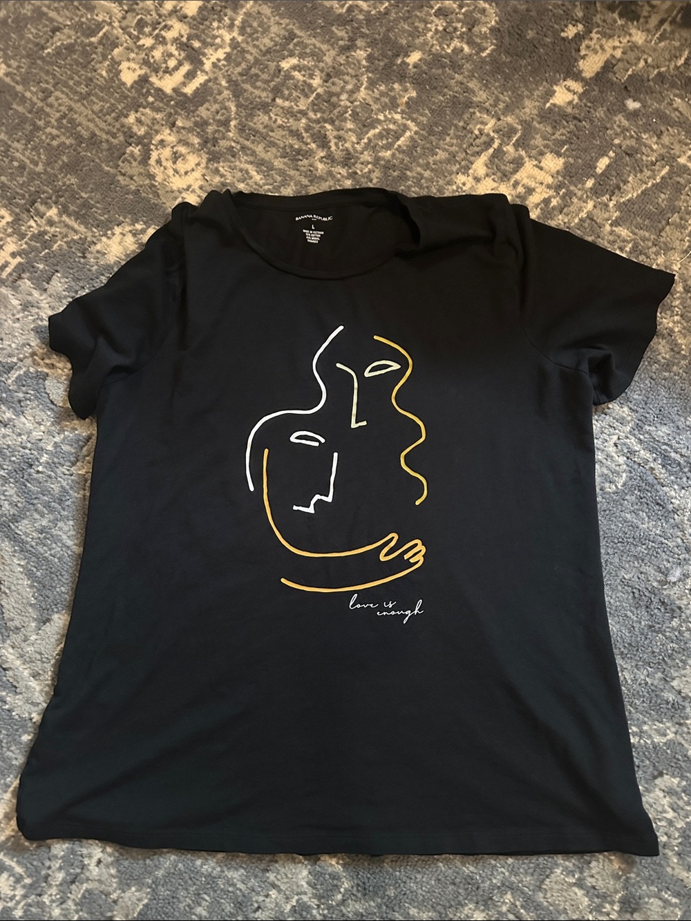 Banana Republic Black Graphic Tee with Minimalist Line Art